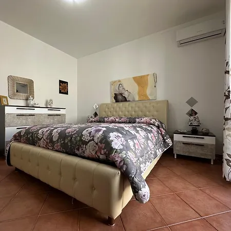 בית נופש La Perla Di Campofelice קמפופליצ'ה די רוצ'לה
